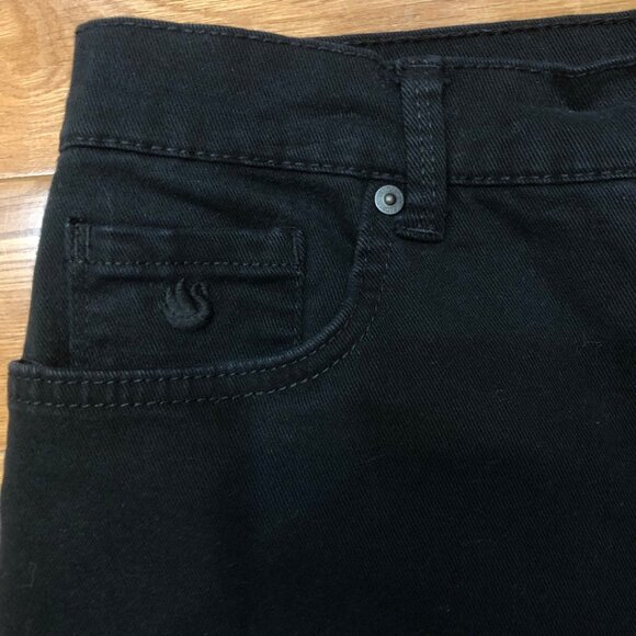 Gloria Vanderbilt Amanda Classic 5-pocket Straight Leg Black Jeans Size 10 Short - Picture 4 of 7
